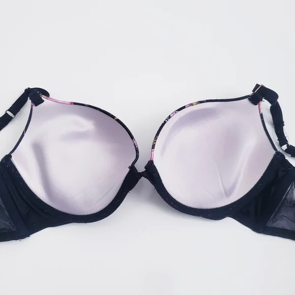 Victoria's Secret Black Floral Pushup Bra - Picture 5 of 8